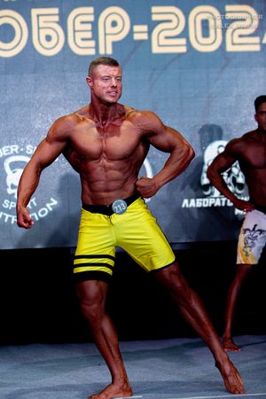 MEN'S PHYSIQUE +179